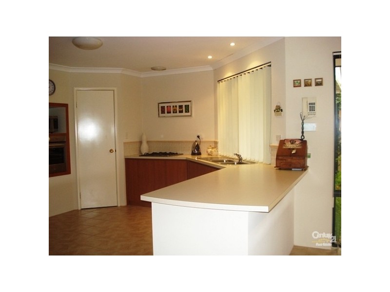5 Aldenham Heights, Mandurah WA 6210