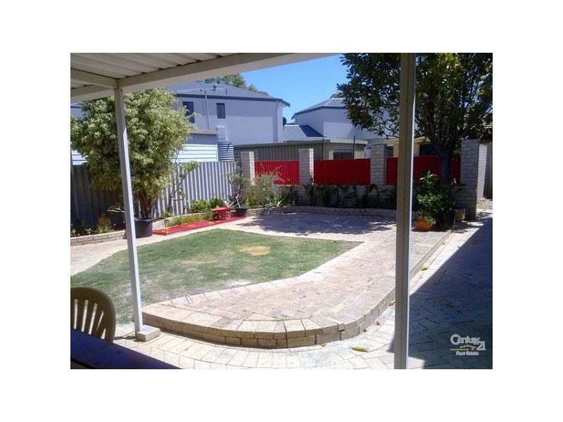 2,11 Stewart Street, Mandurah WA 6210