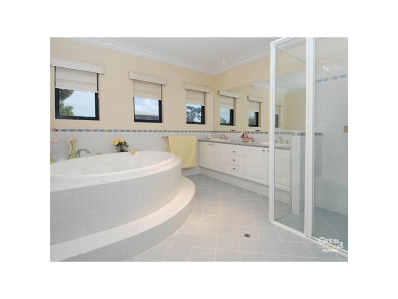 15 Balinyup Loop, Dawesville WA 6211
