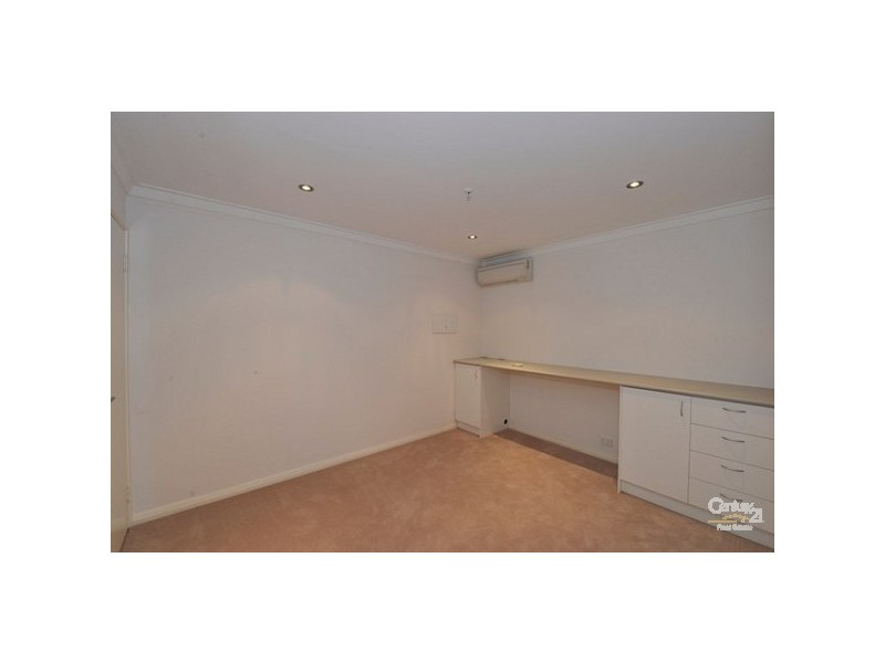 2, 20 Galileo Loop, Mandurah WA 6210