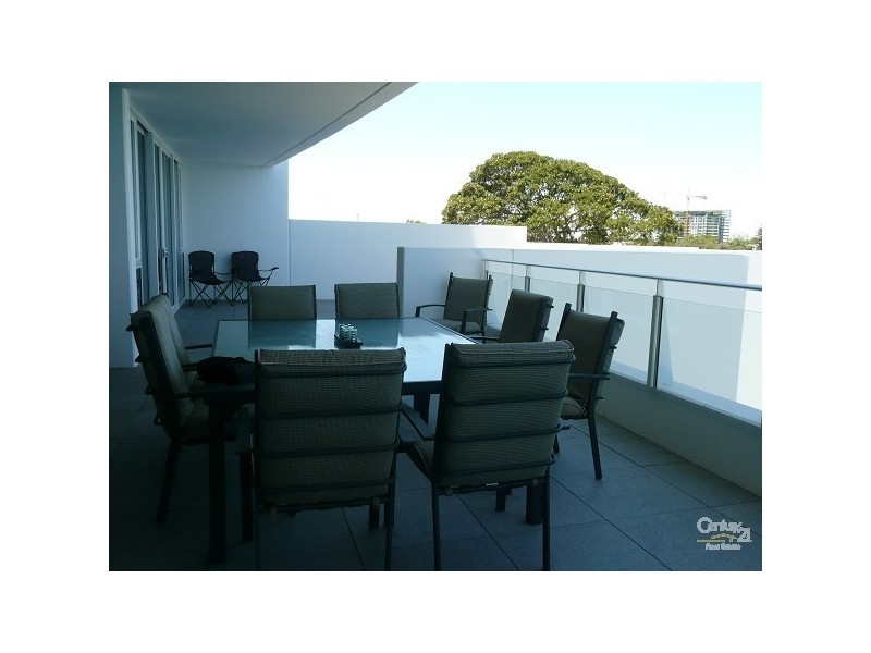 302, 5 Marco Polo Drive The Point, Mandurah WA 6210