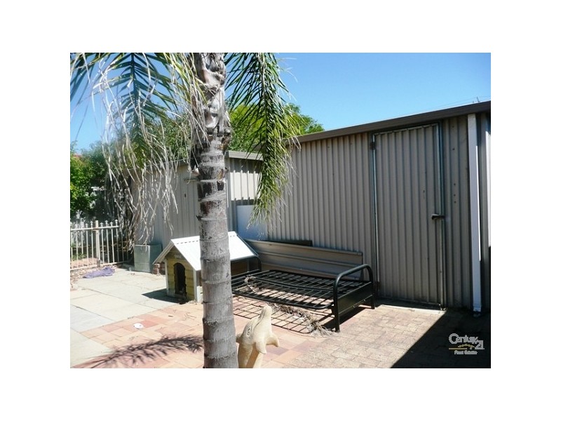 6 Amazon Drive, Greenfields WA 6210