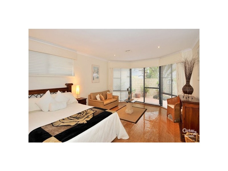 21 Eunamara Retreat, Mandurah WA 6210