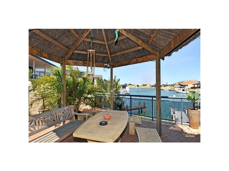 21 Eunamara Retreat, Mandurah WA 6210