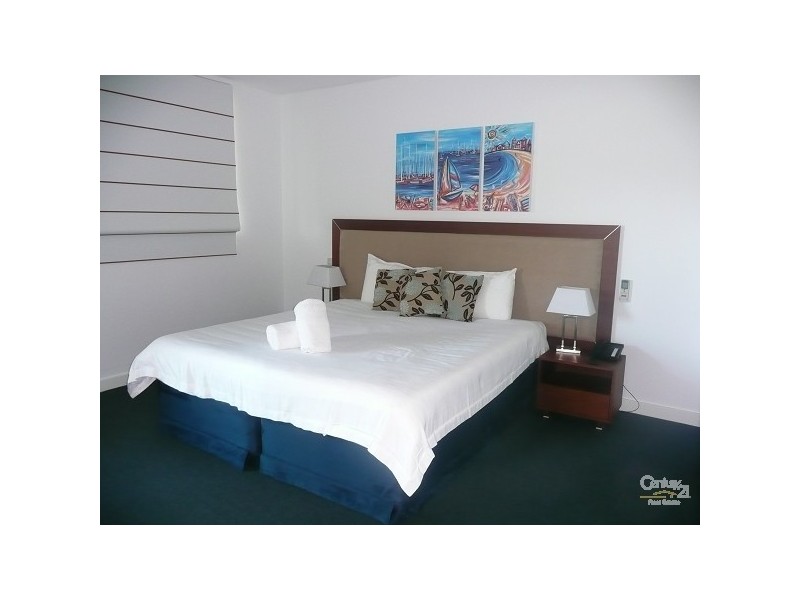 3105, 16 Dolphin Drive, Mandurah WA 6210