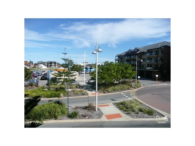 3105, 16 Dolphin Drive, Mandurah WA 6210