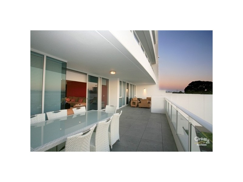 303, 5 Marco Polo Drive, The Point, Mandurah WA 6210