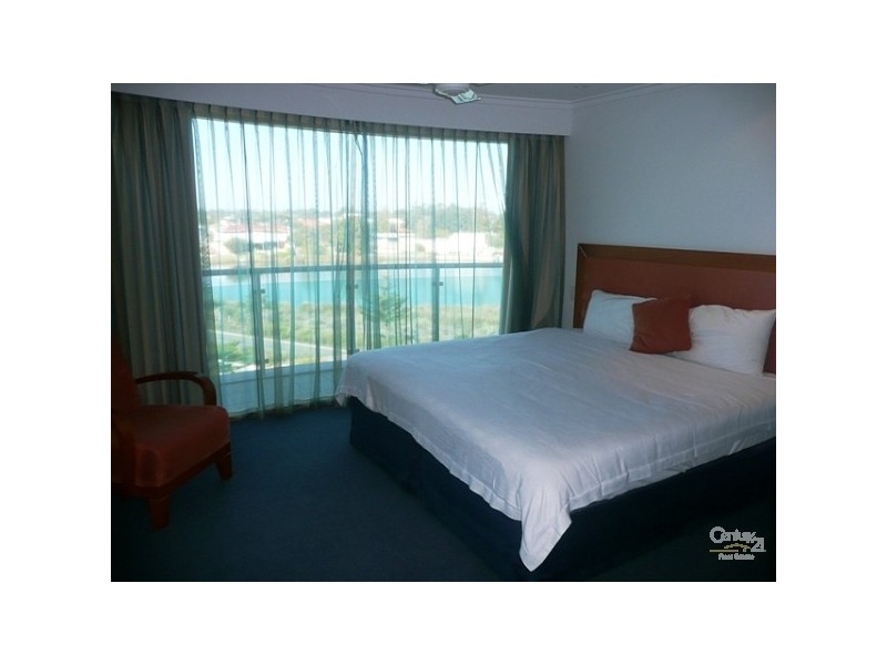 Apt 206, 16 Dolphin Drive, Seashells Resort, Mandurah WA 6210