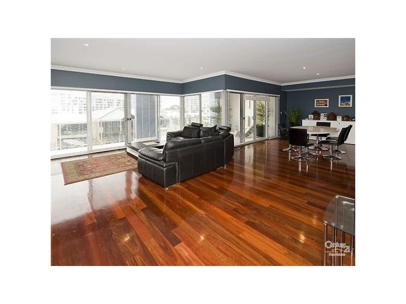 6,7 Florian Mews, Mandurah WA 6210