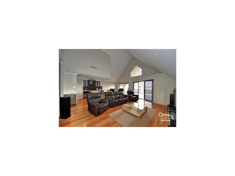 1/2D Treviso Mews, Mandurah WA 6210