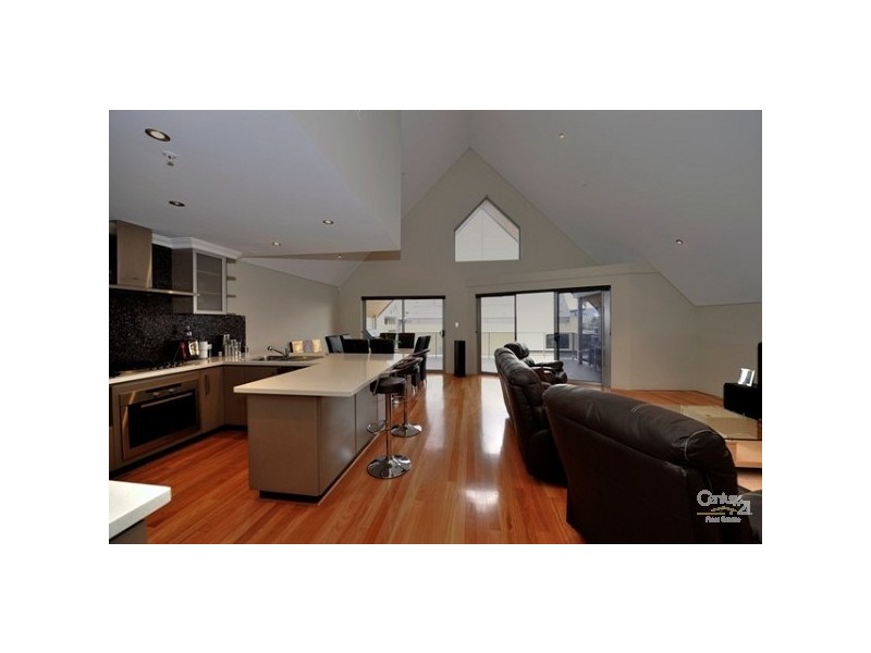 1/2D Treviso Mews, Mandurah WA 6210