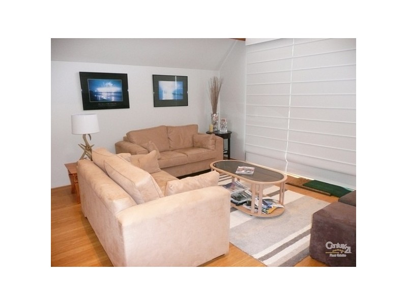 Unit 8,30-32 Spinnaker Quays, Mandurah WA 6210