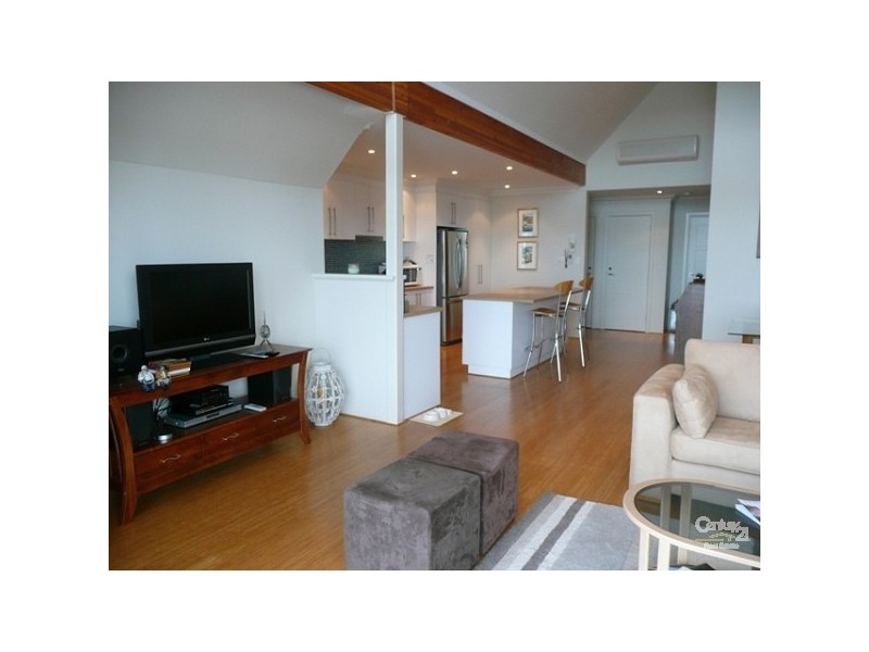 Unit 8,30-32 Spinnaker Quays, Mandurah WA 6210