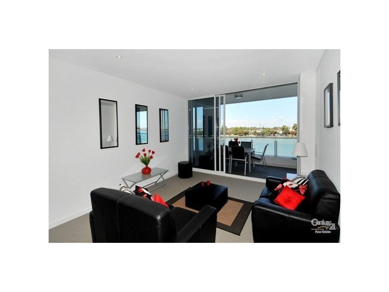 Apt 403, 3 Marco Polo Drive The Point, Mandurah WA 6210
