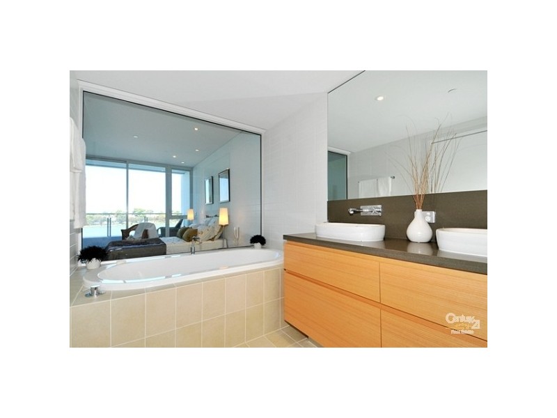 Apt 403, 3 Marco Polo Drive The Point, Mandurah WA 6210