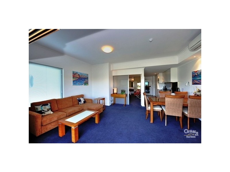 201, 16 Dolphin Drive, Seashells Resort, Mandurah WA 6210