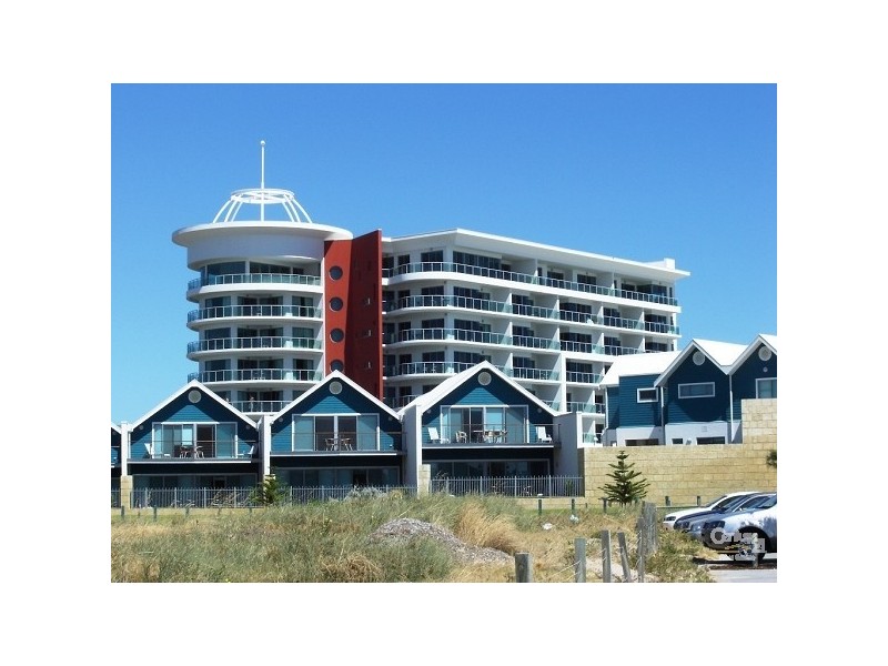 Apt 407, 16 Dolphin Drive, Seashells Resort, Mandurah WA 6210
