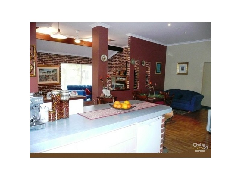 7 Formia Place, Secret Harbour WA 6173