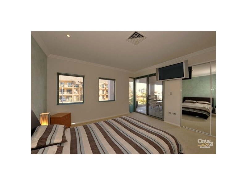 25, 1 Breakwater Parade, Mandurah WA 6210