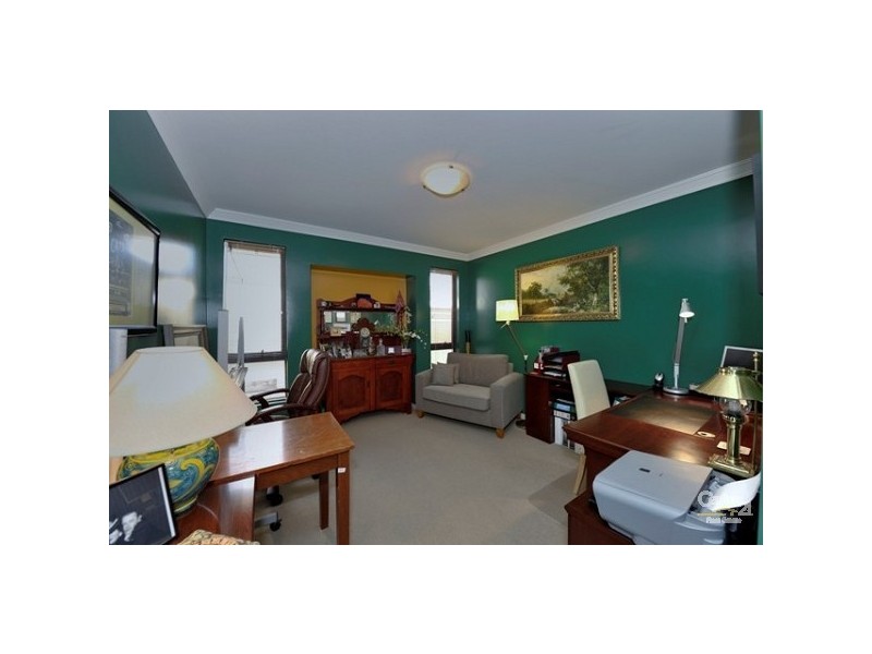 16 Shelduck Way Dudley Park, Mandurah WA 6210