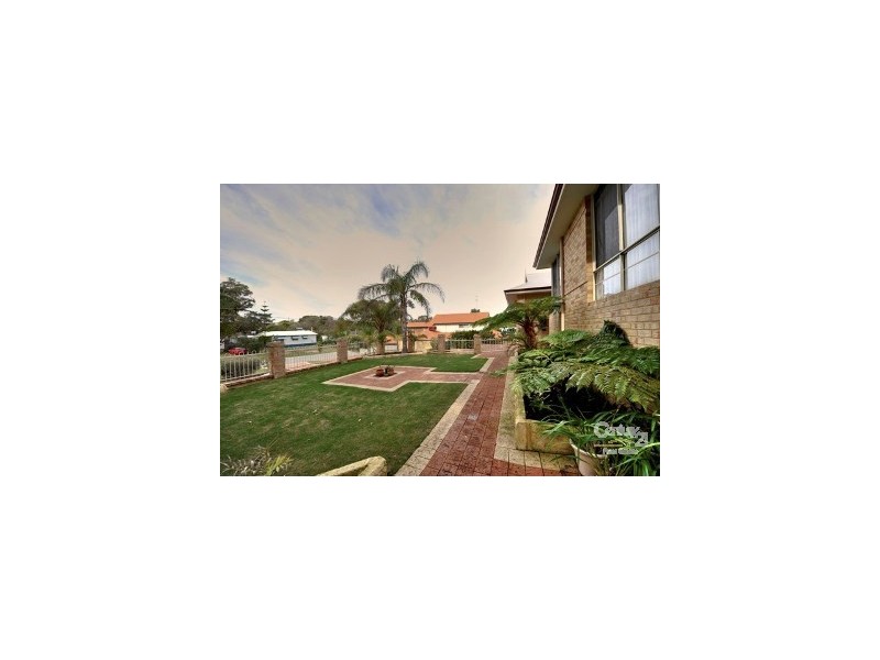 30 Cooranga Road, Falcon, Falcon WA 6210