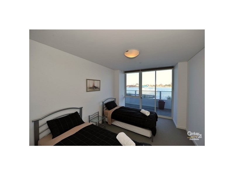 Apt 101, 3 Marco Polo Drive The Point, Mandurah WA 6210