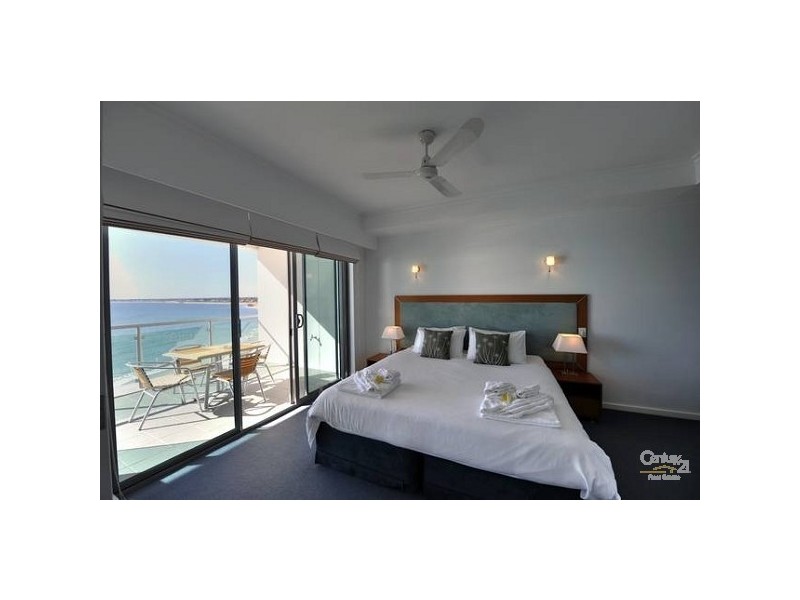511, 16 Dolphin Drive, Seashells Resort, Mandurah WA 6210