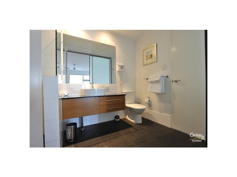 511, 16 Dolphin Drive, Seashells Resort, Mandurah WA 6210