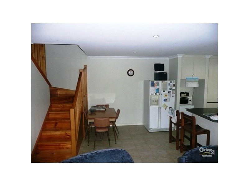 4, 59 Tuckey Street, Mandurah WA 6210