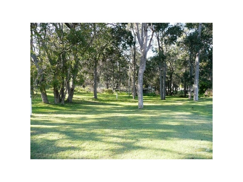 10 Yalgorup Drive, Bouvard WA 6211