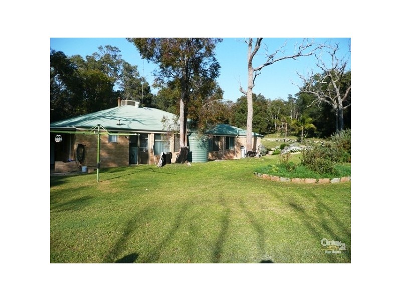 10 Yalgorup Drive, Bouvard WA 6211