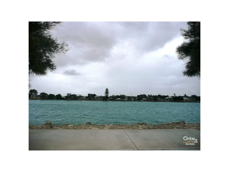 Unit 3, 10 Galileo Loop, Mandurah WA 6210