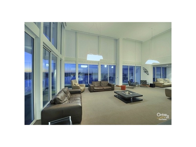 Apt 903, 5 Marco Polo Drive, The Point, Mandurah WA 6210