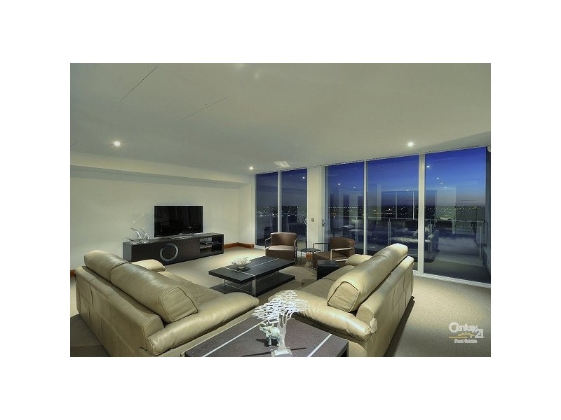 Apt 903, 5 Marco Polo Drive, The Point, Mandurah WA 6210