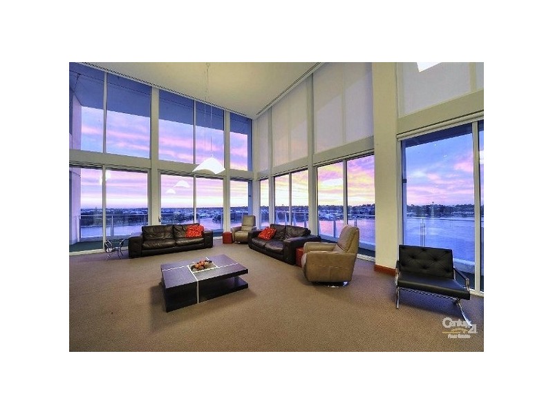 Apt 903, 5 Marco Polo Drive, The Point, Mandurah WA 6210