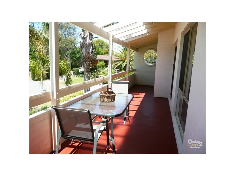 21 Seawind Drive, San Remo WA 6210