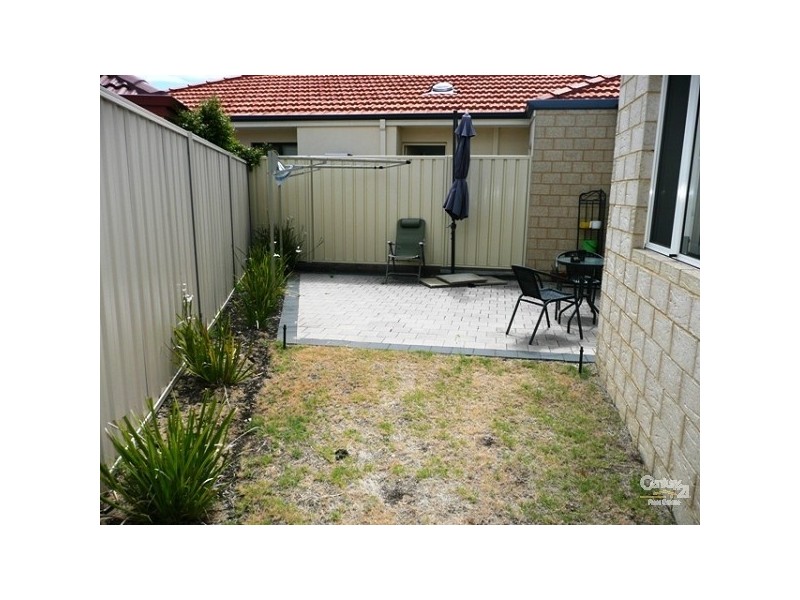 3, 11a Hackett Street, Mandurah WA 6210