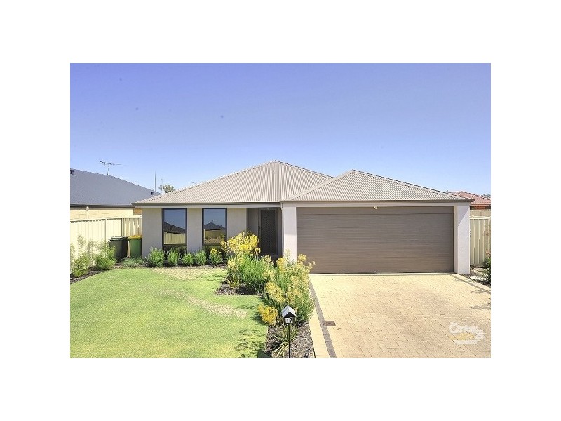 17 Highcliffe Circle, Lakelands WA 6180
