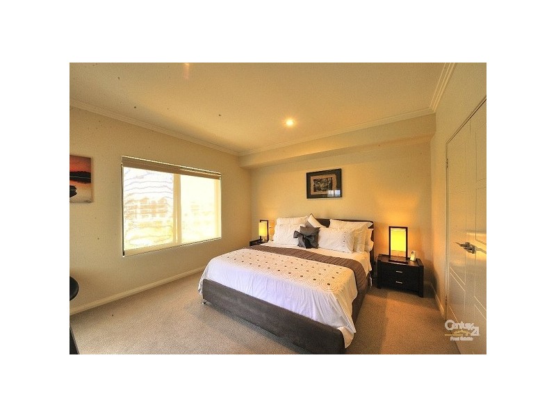 3, 18 Cannaregio Square, Mandurah WA 6210