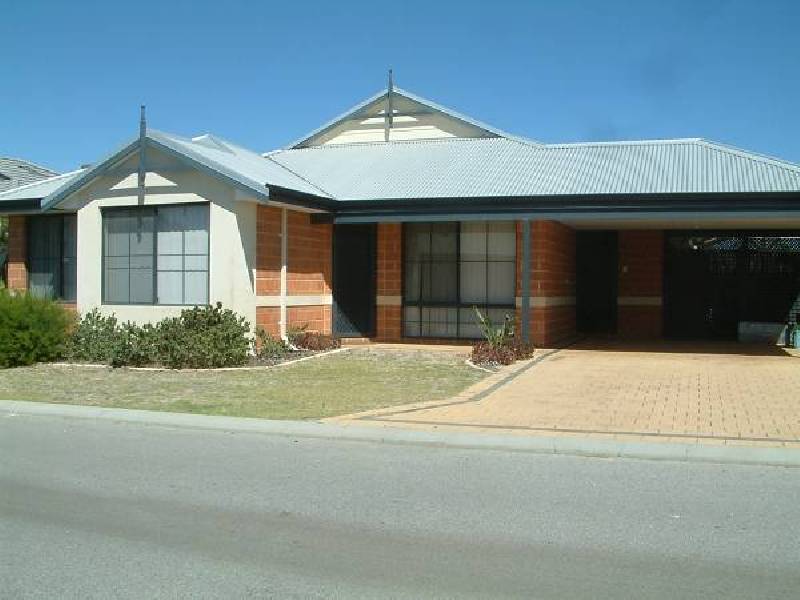 43 Rocklea Crescent, Ellenbrook WA 6069