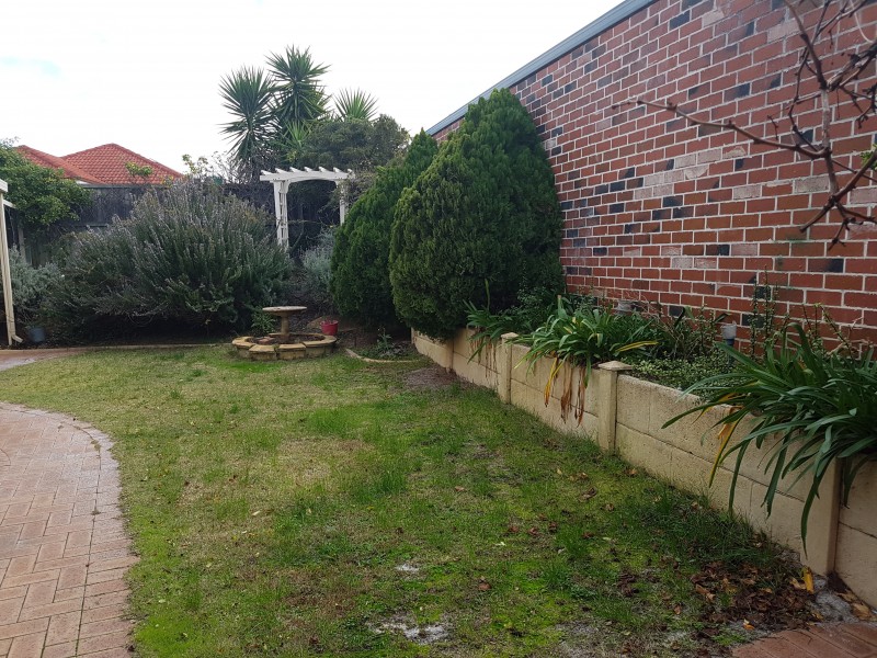 5 Agonis Way, Ellenbrook WA 6069