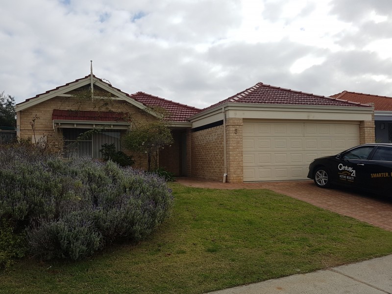 5 Agonis Way, Ellenbrook WA 6069