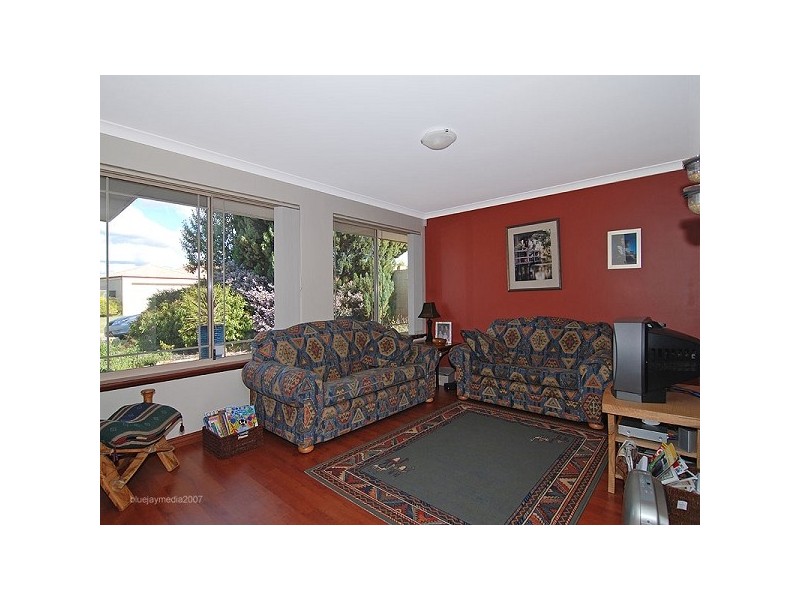 19 Wattlebird Crescent, Ellenbrook WA 6069