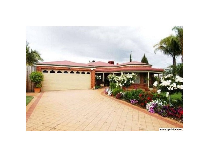 4 Rivergum Close, Ellenbrook WA 6069