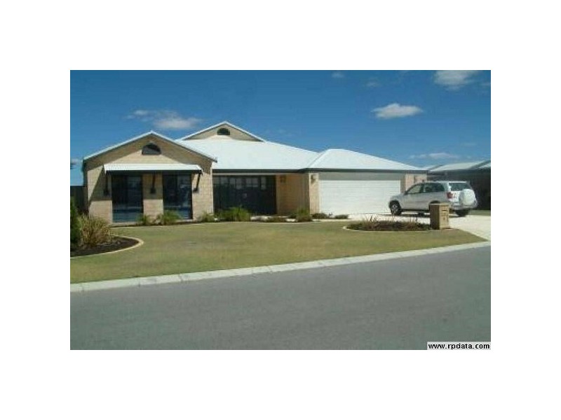 4 Nordland Way, Henley Brook WA 6055