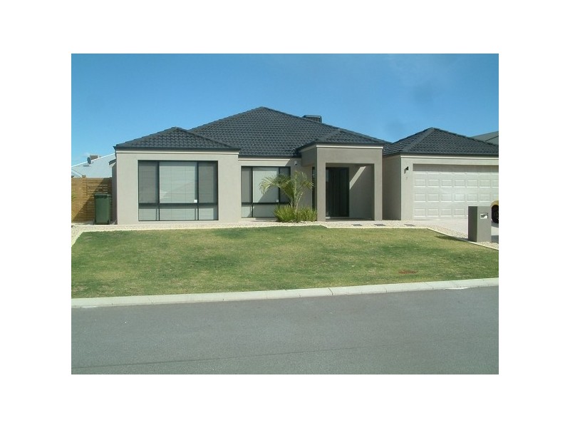 7 Velvick Pass, Ellenbrook WA 6069
