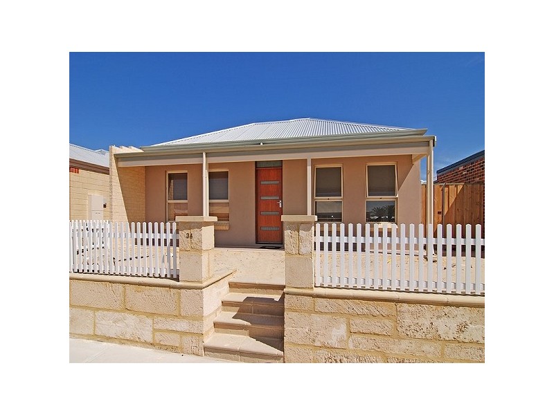 34 Simmonds Pass, Ellenbrook WA 6069