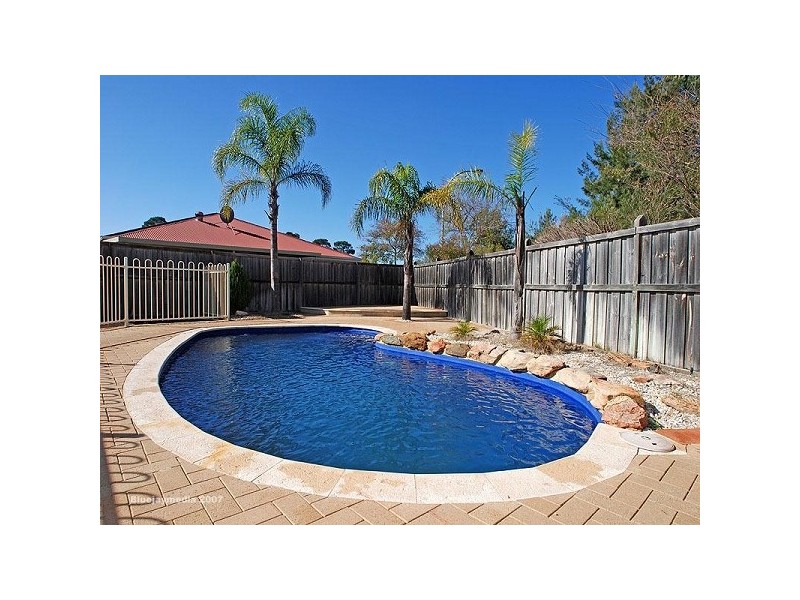 21 Springbrook Drive, Ellenbrook WA 6069