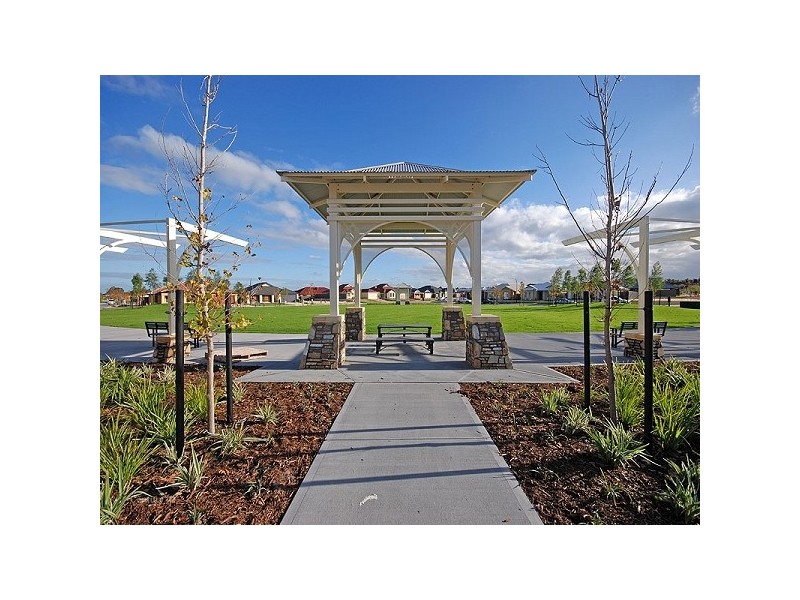 75 Edgecombe Pass, Aveley WA 6069