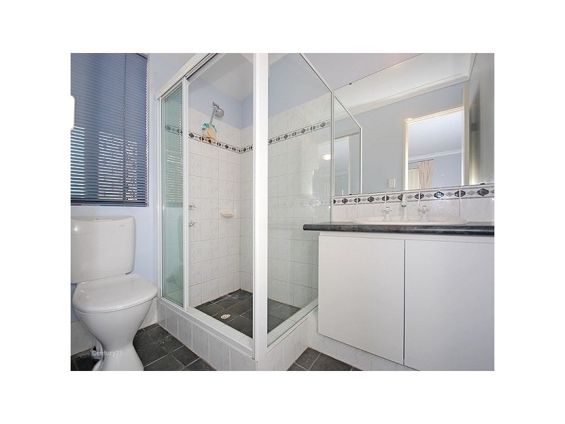 8 Simmonds Pass, Ellenbrook WA 6069